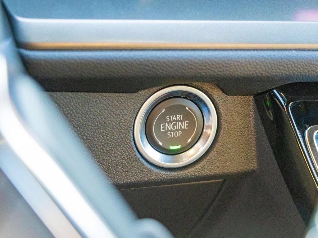 New 2026 Chevrolet Traverse LT w/ Enhanced Driving Package FWD image 22