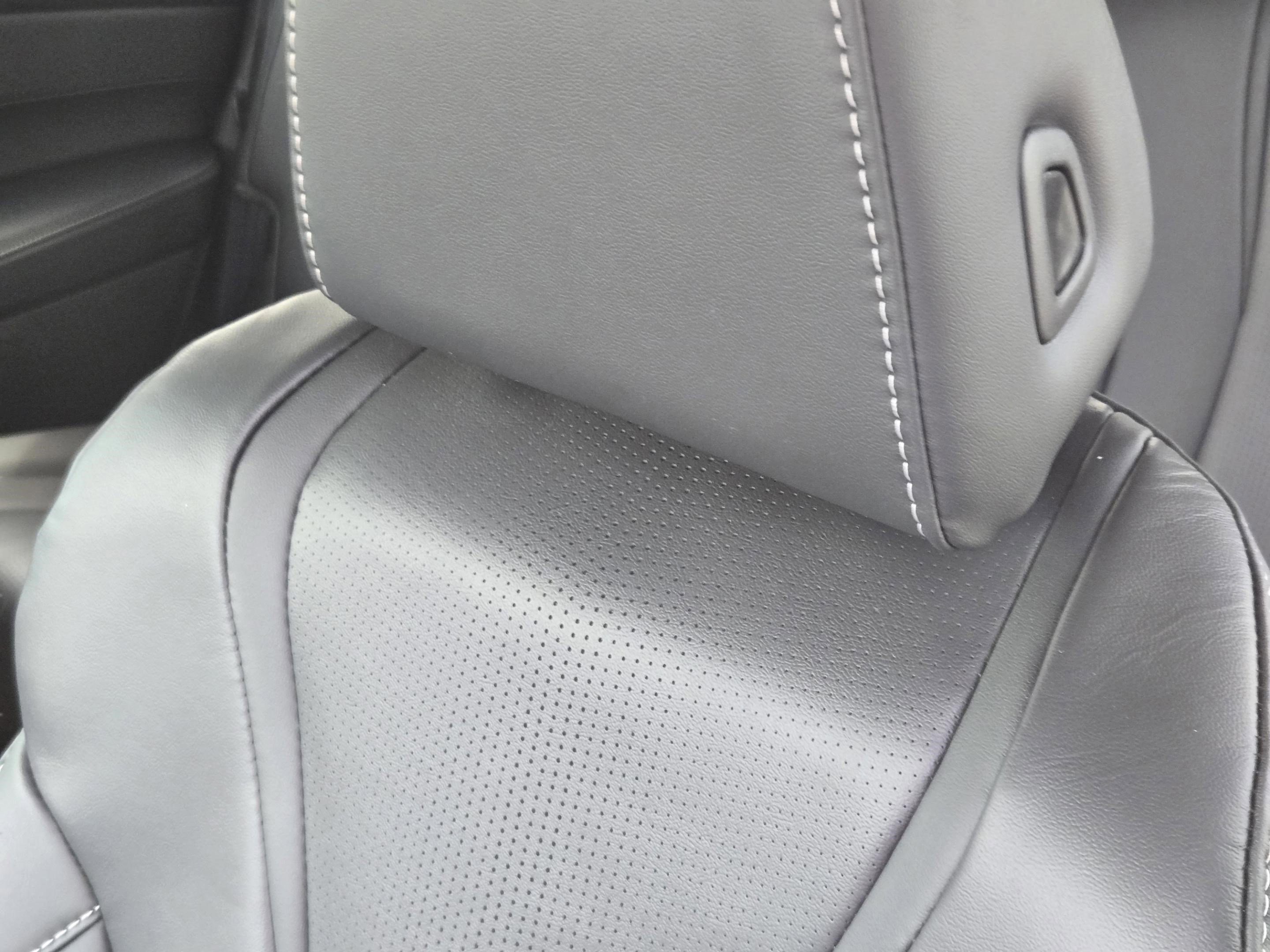 Certified 2026 Acura MDX w/ Technology Package image 15