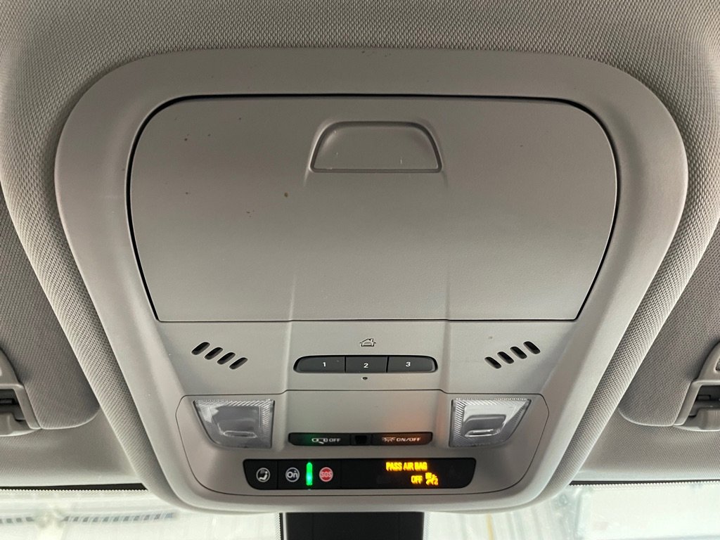 Used 2021 Chevrolet Equinox Premier image 39