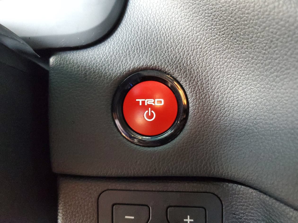 Used 2026 Toyota Tundra Limited w/ TRD Off-Road Package AWD/4WD image 27