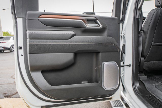Used 2024 GMC Sierra 3500 Denali w/ Denali Reserve Package image 34