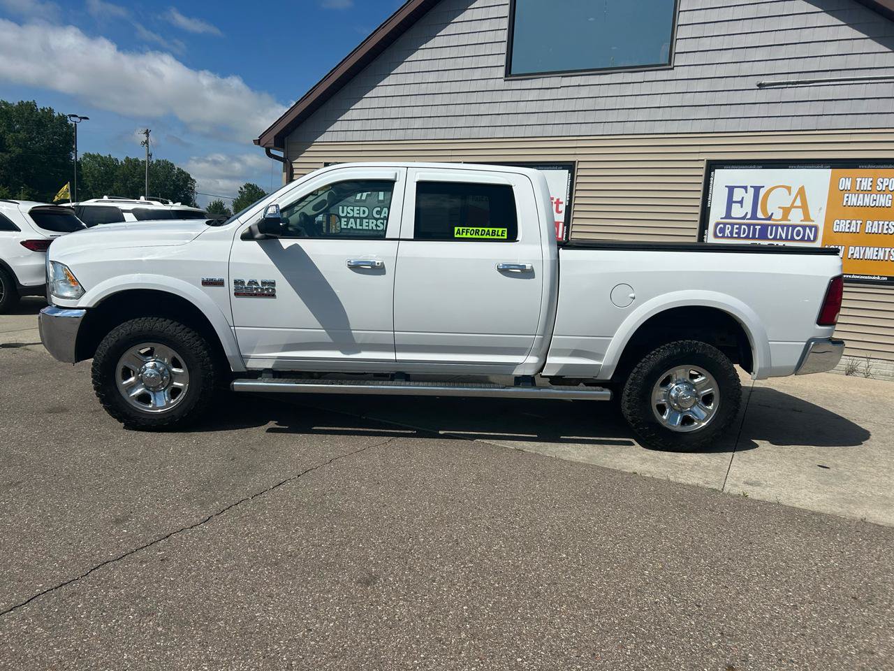 Used 2014 RAM 2500 Tradesman w/ Chrome Appearance Group AWD/4WD image 8