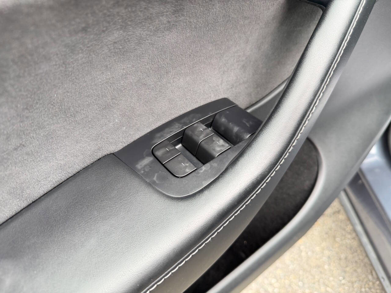 Used 2022 Tesla Model Y Performance image 37