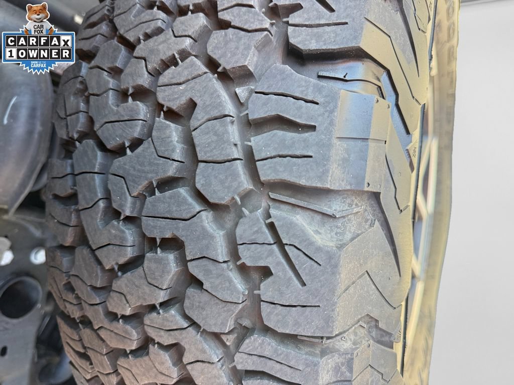 Used 2026 Jeep Wrangler Unlimited Rubicon AWD/4WD image 19