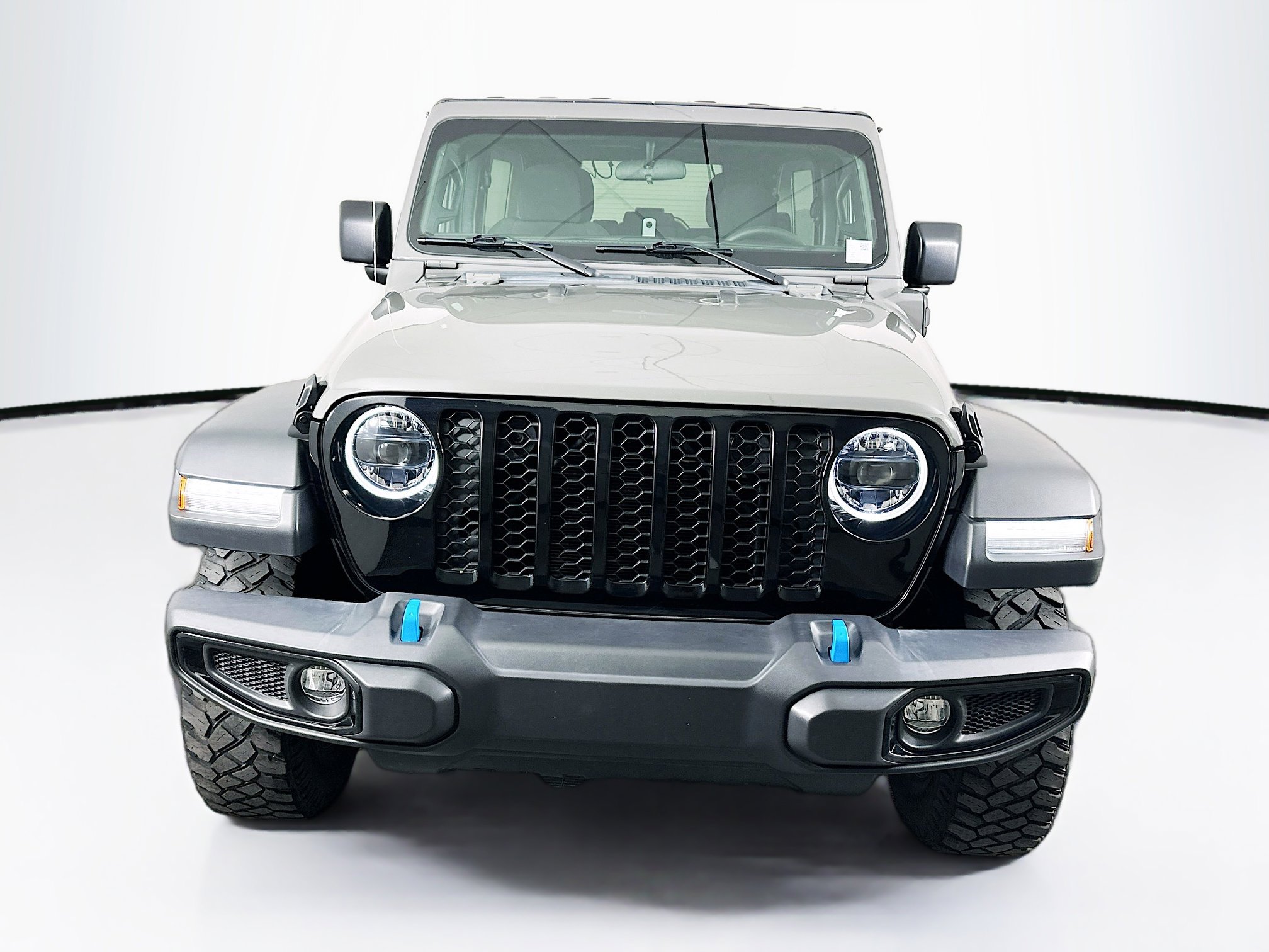 Used 2023 Jeep Wrangler Unlimited AWD/4WD image 2