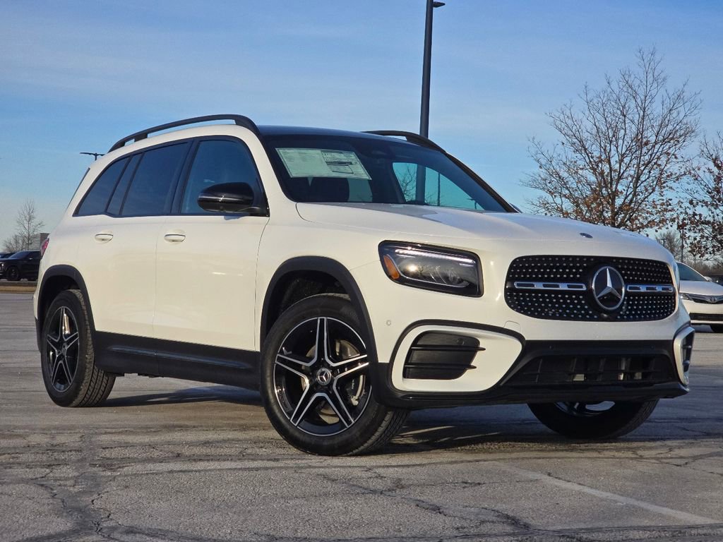 New 2026 Mercedes-Benz GLB 250 4MATIC image 1