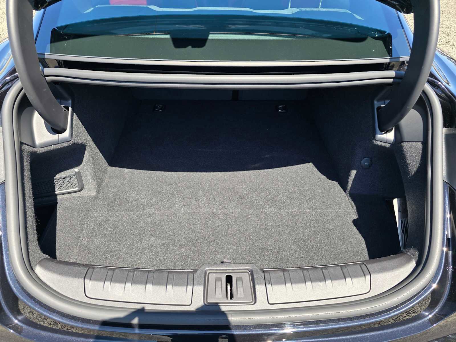 Used 2023 Porsche Taycan RWD image 16