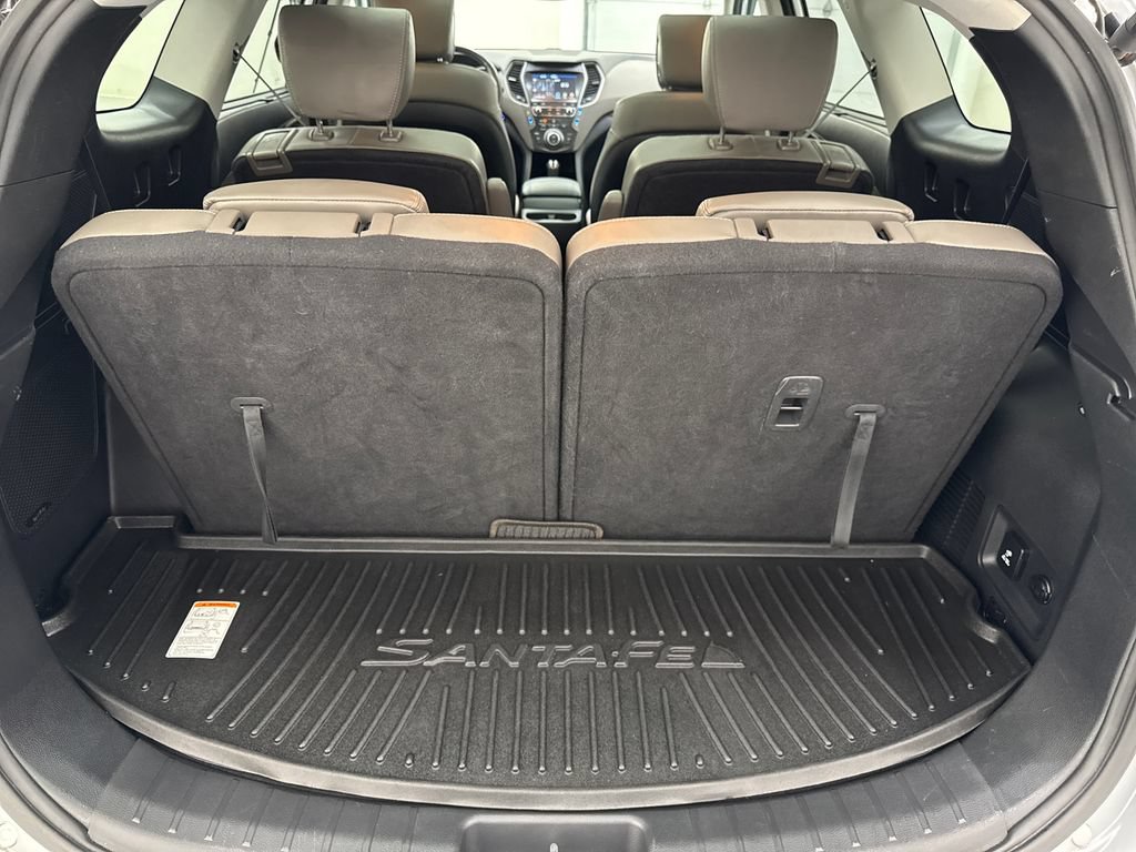 Used 2019 Hyundai Santa Fe XL AWD/4WD image 28