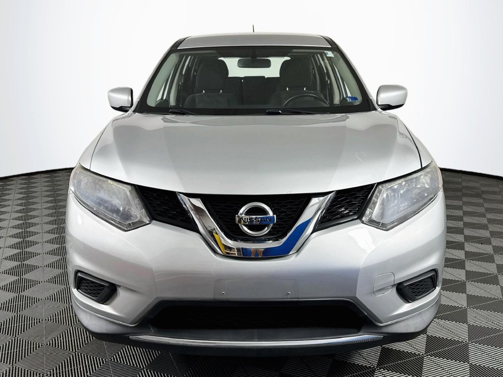 Used 2016 Nissan Rogue S AWD/4WD image 1