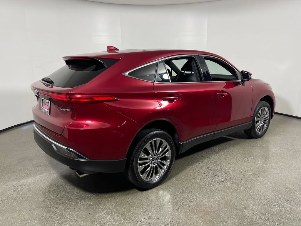 Certified 2024 Toyota Venza Limited AWD/4WD image 3