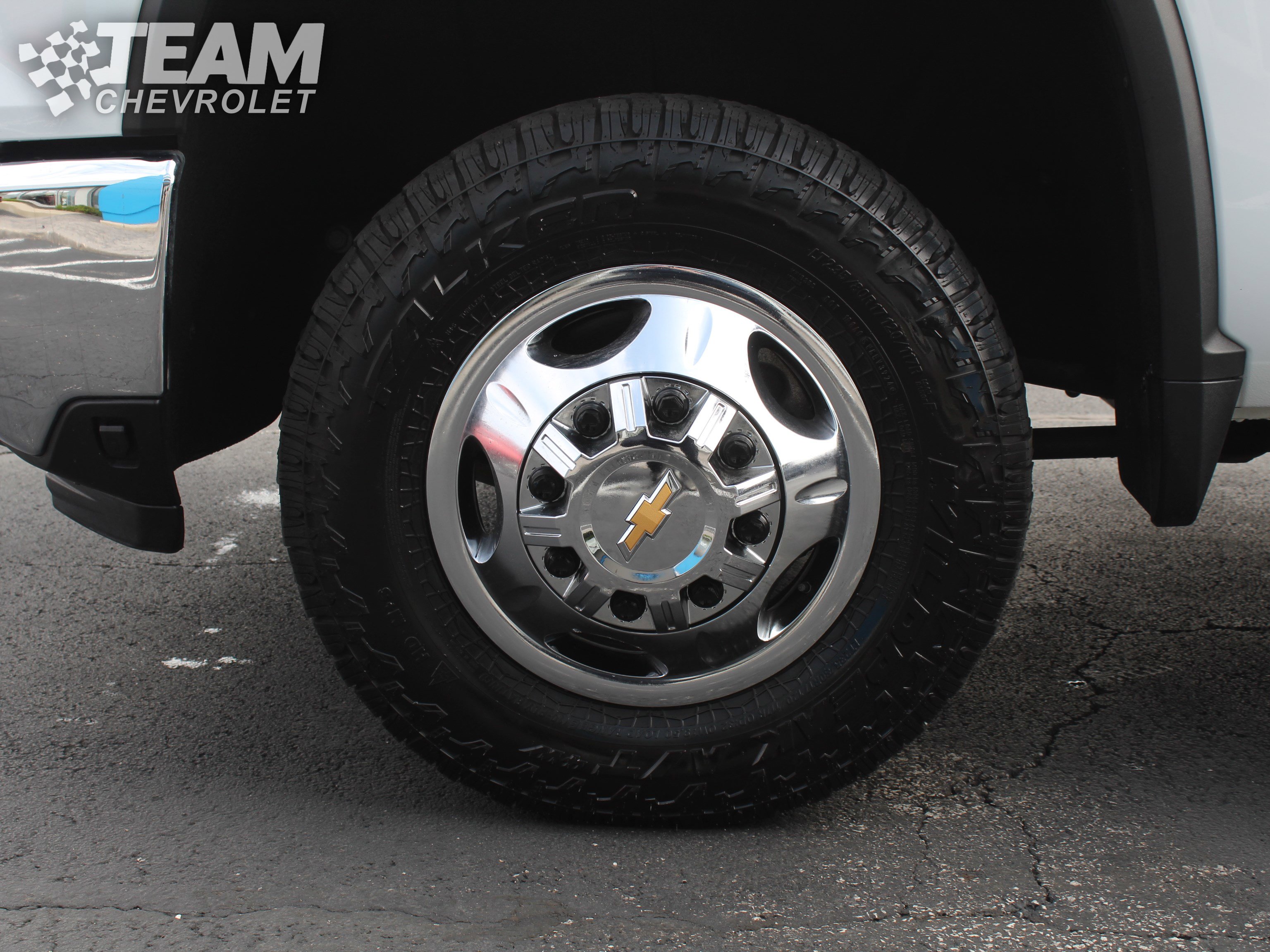 Used 2024 Chevrolet Silverado 3500 LT w/ Convenience Package AWD/4WD image 30