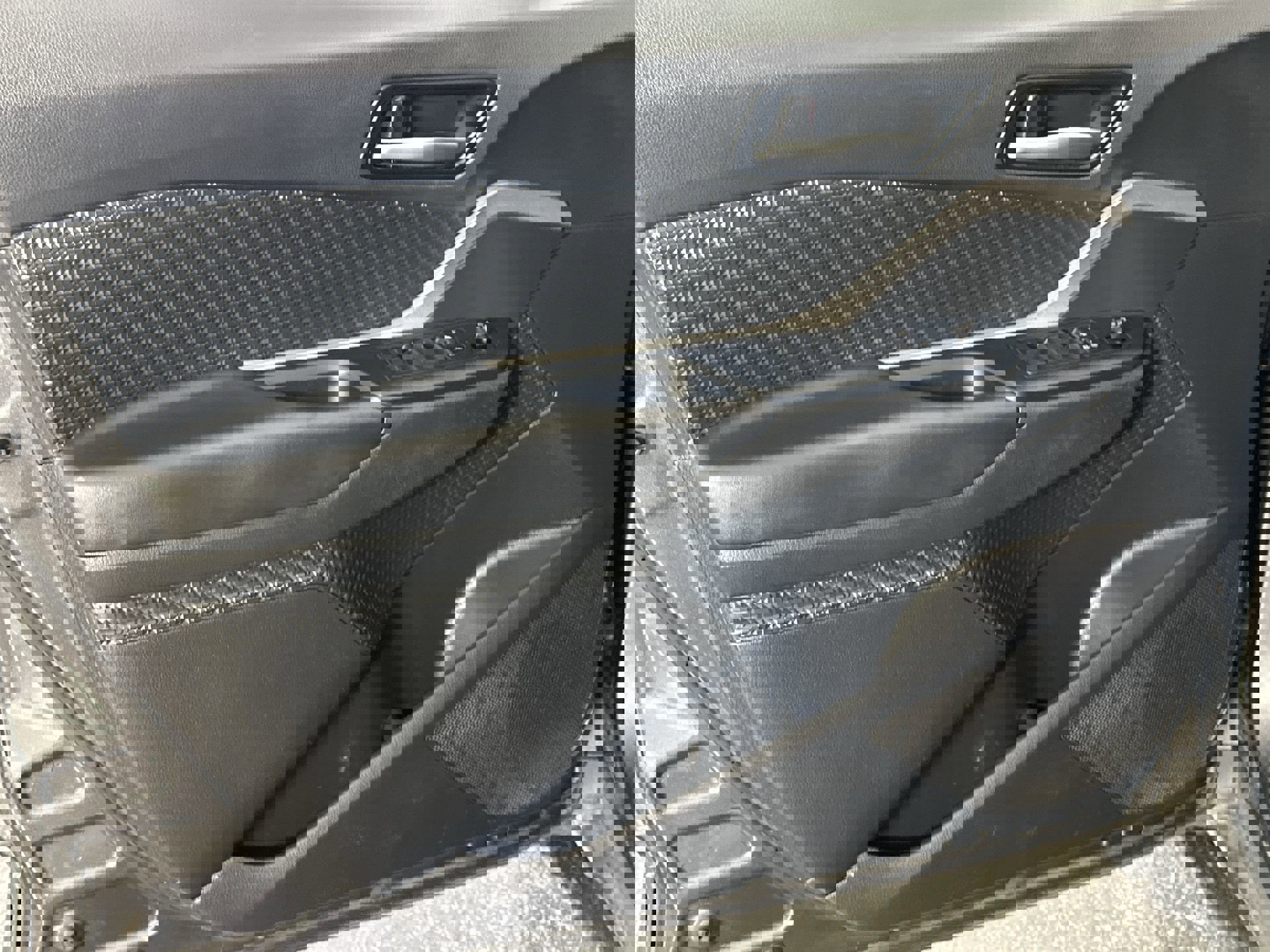 Used 2021 Toyota C-HR LE image 32