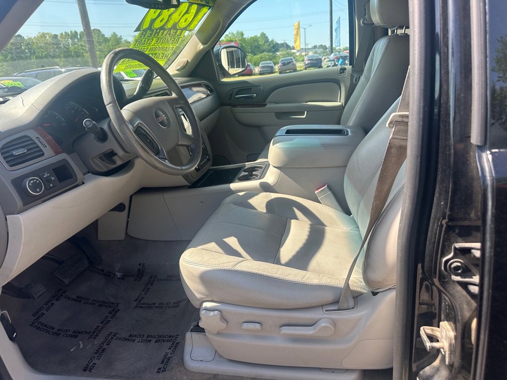 Used 2014 GMC Yukon XL SLT image 11