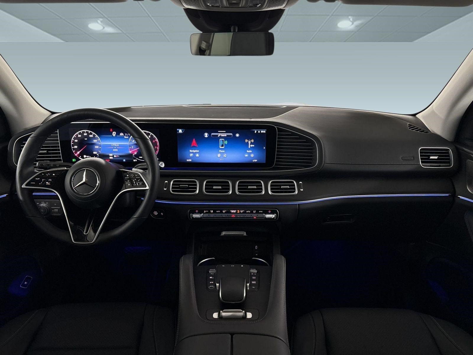 New 2026 Mercedes-Benz GLS 450 4MATIC image 15