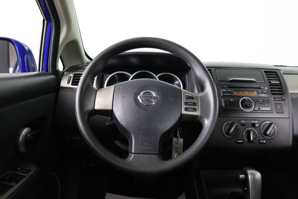 Used 2011 Nissan Versa 1.8 S w/ PWR Plus Pkg FWD image 28