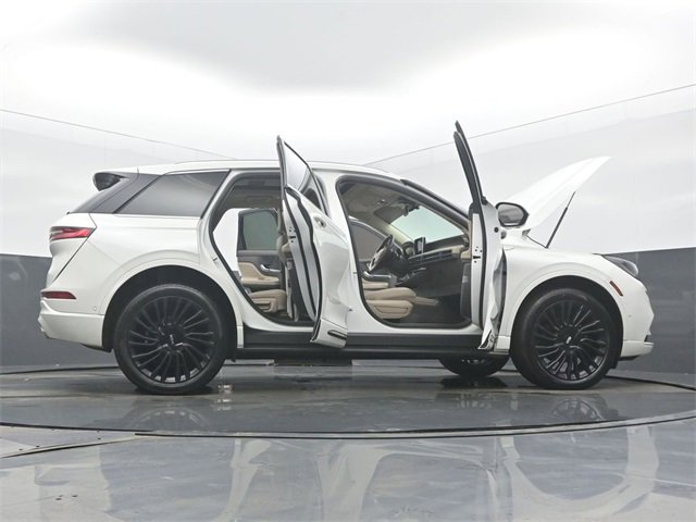 Used 2022 Lincoln Corsair Reserve w/ Equipment Group 201A image 60