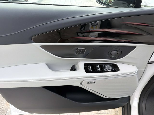 New 2026 Lincoln Nautilus Premier w/ Equipment Group 102A AWD/4WD image 9