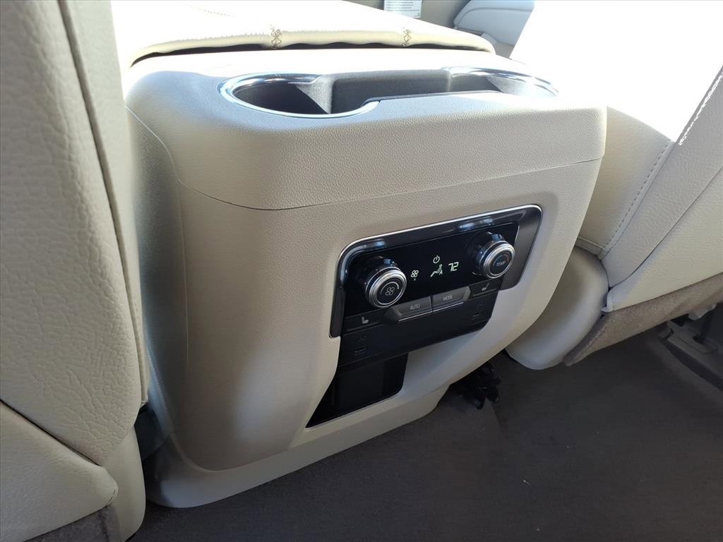 New 2026 GMC Yukon XL Denali w/ Sun & Power Step Package image 7