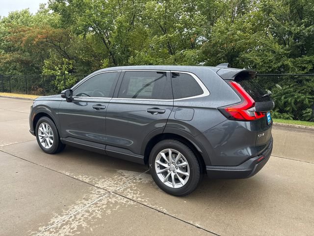 Used 2026 Honda CR-V EX image 3