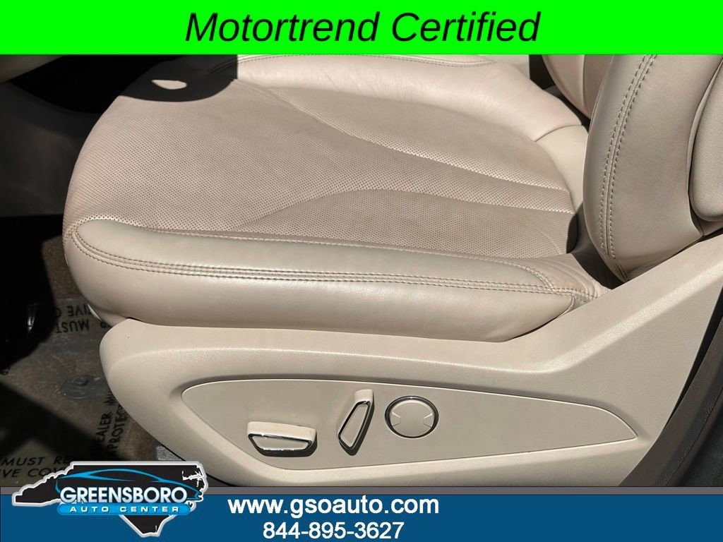 Used 2019 Lincoln Nautilus Reserve image 13