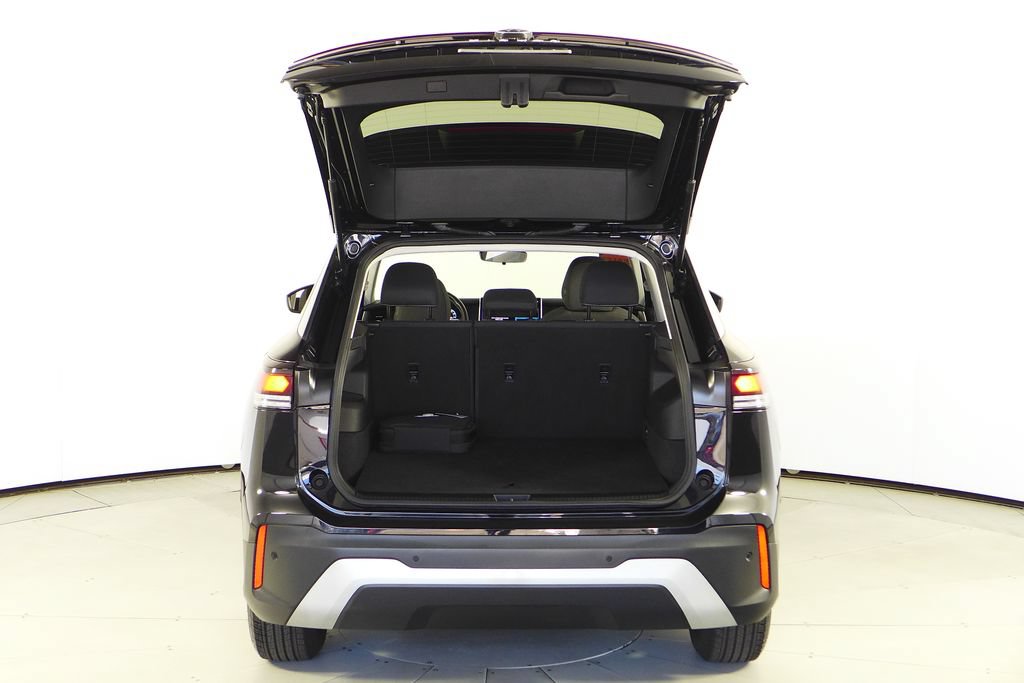 Used 2025 Volkswagen Tiguan S FWD image 10