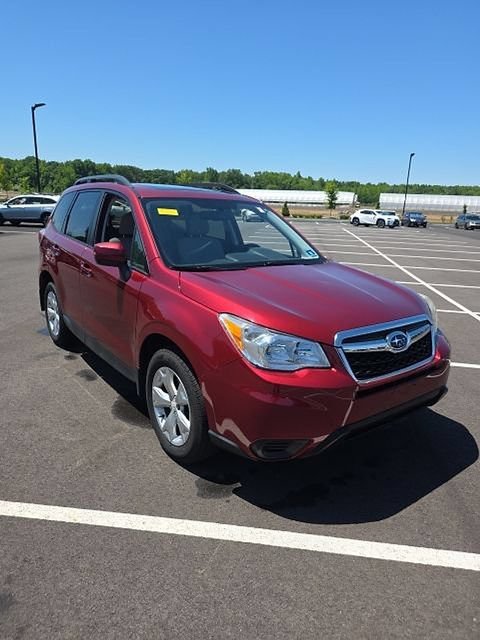 Used 2015 Subaru Forester 2.5i Premium w/ Popular Package #1 AWD/4WD image 4