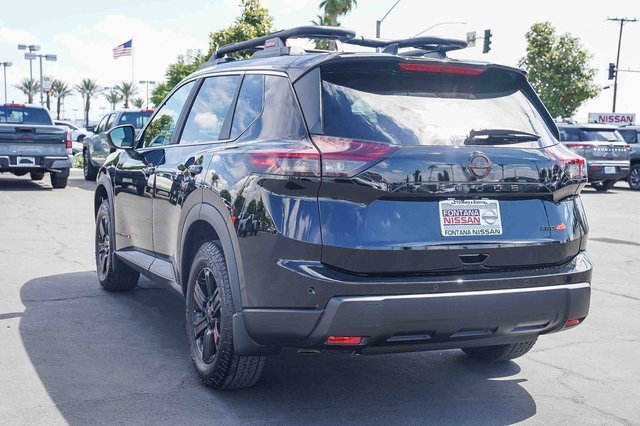 New 2026 Nissan Rogue SV image 5