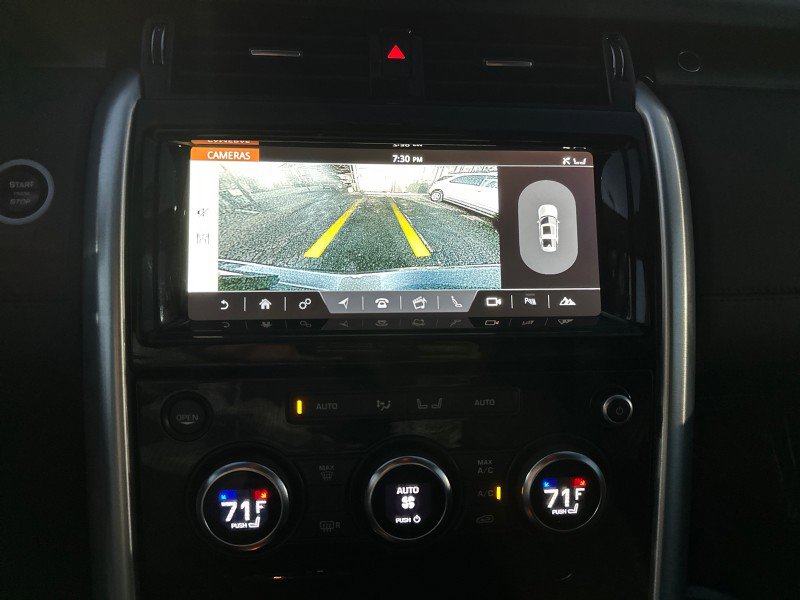 Used 2017 Land Rover Discovery HSE image 44