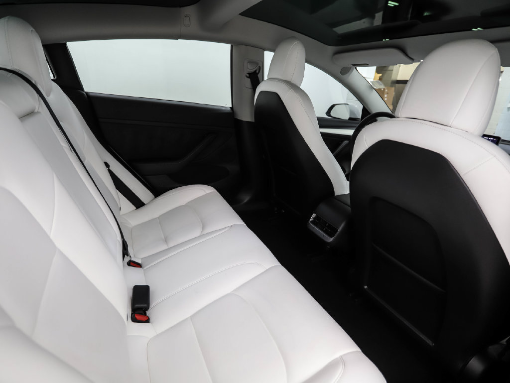 Used 2022 Tesla Model 3 Long Range AWD/4WD image 24