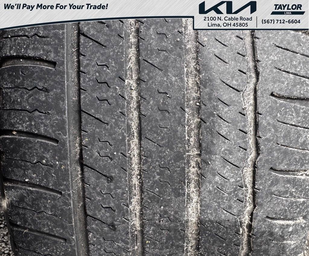 Used 2024 Ford Escape SE image 28