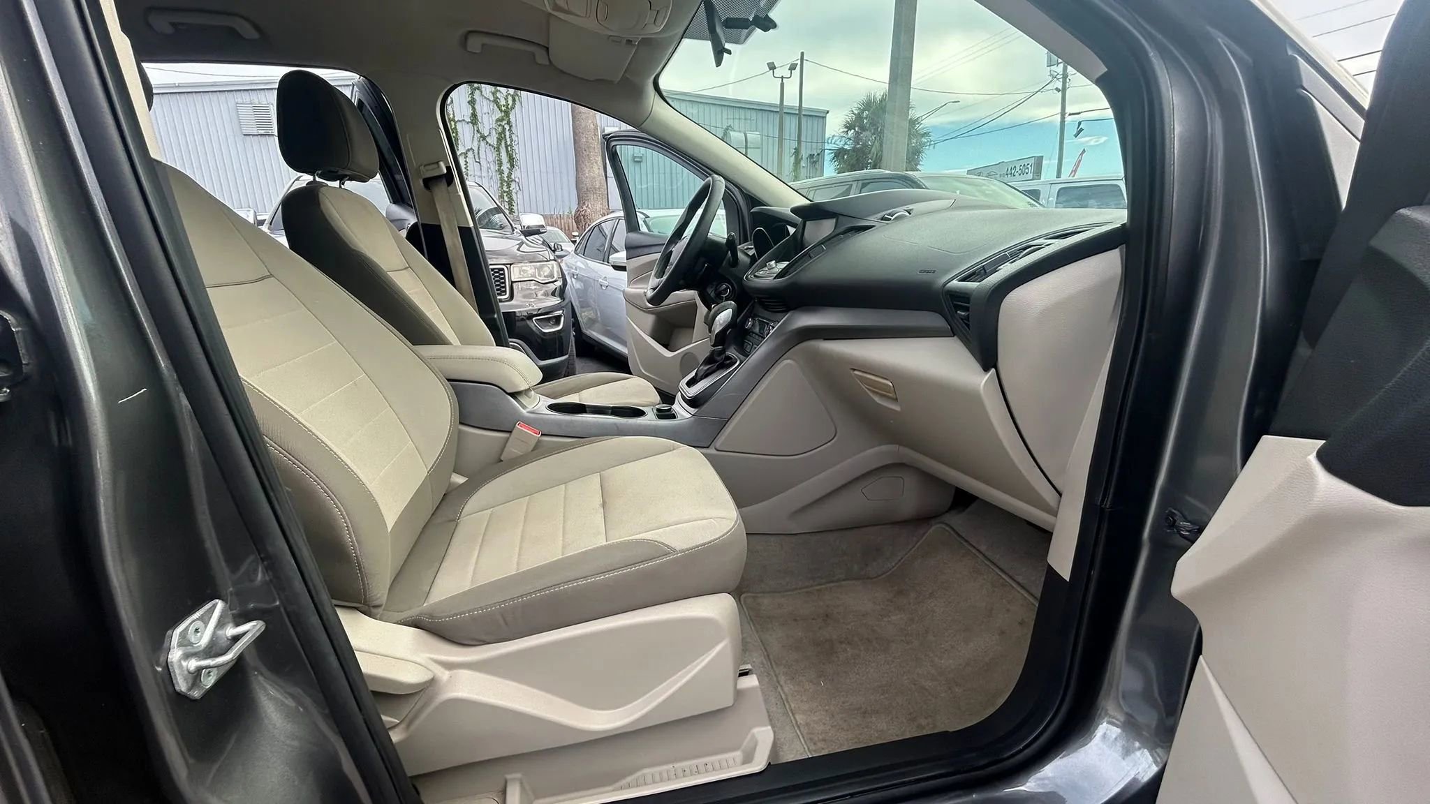 Used 2014 Ford Escape SE w/ Equipment Group 201A image 11