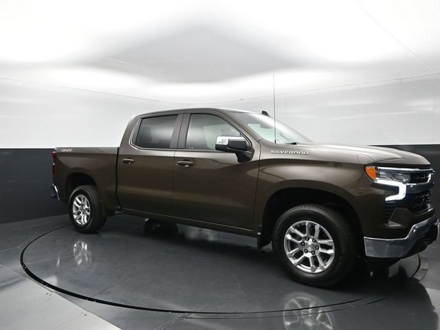 Used 2023 Chevrolet Silverado 1500 LT AWD/4WD image 1