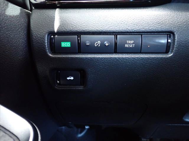 Used 2021 Nissan Sentra SR FWD image 20