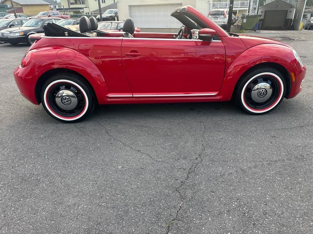 Used 2013 Volkswagen Beetle 2.5 FWD image 24