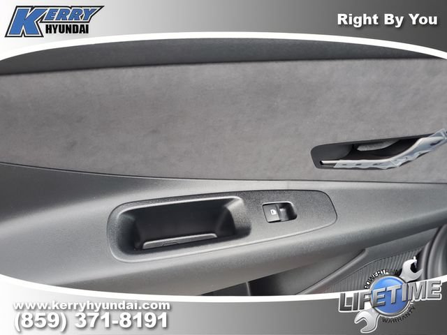New 2026 Hyundai Elantra N FWD image 15