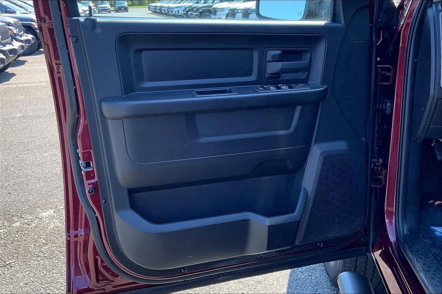 Certified 2024 RAM 1500 Tradesman w/ Tradesman SXT Package AWD/4WD image 21