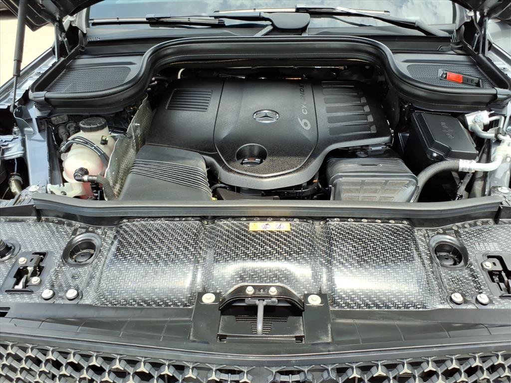 Used 2024 Mercedes-Benz GLE 450 4MATIC image 10