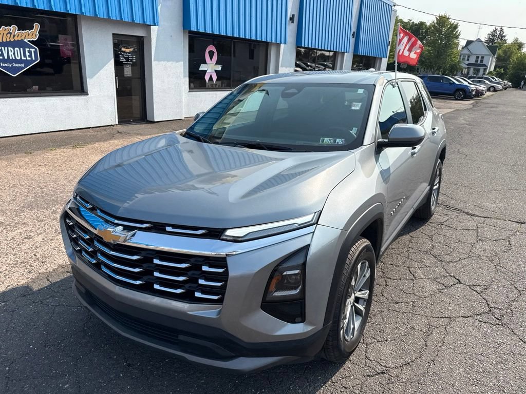 Certified 2026 Chevrolet Equinox LT AWD/4WD image 3