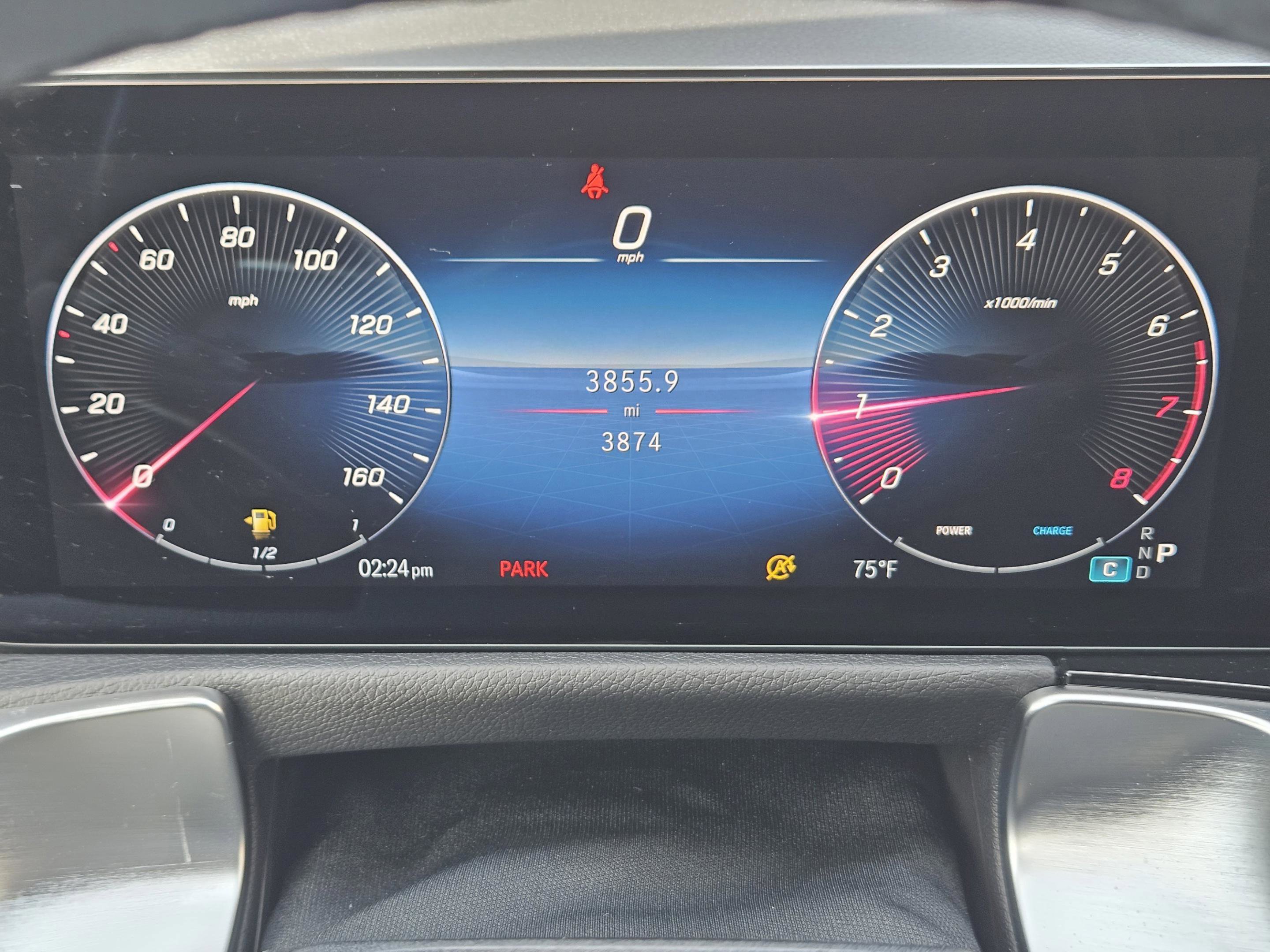 Certified 2026 Mercedes-Benz GLB 250 image 8