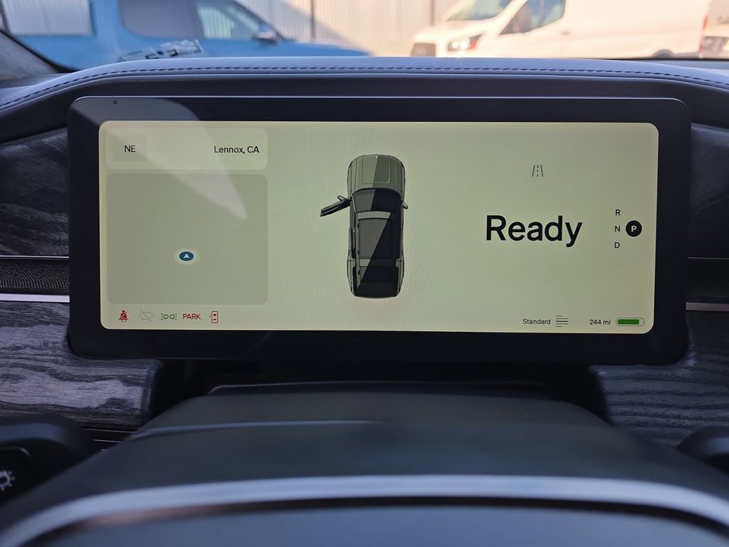 Used 2022 Rivian R1S Launch Edition image 35