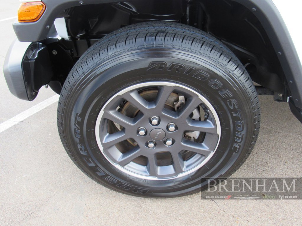 Used 2020 Jeep Gladiator Overland AWD/4WD image 10