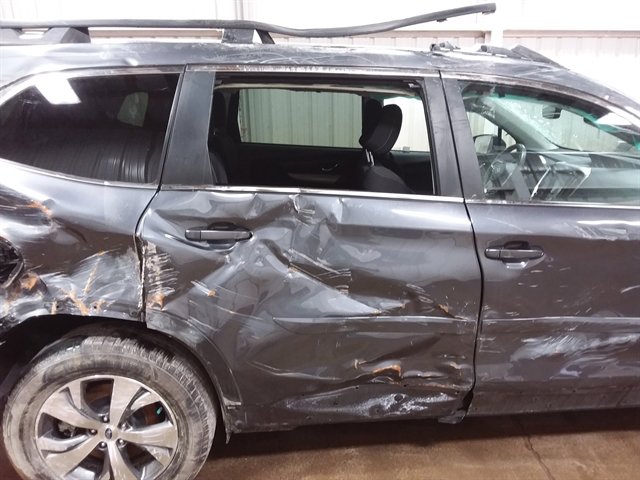 Used 2021 Subaru Ascent Premium w/ Convenience Package image 17