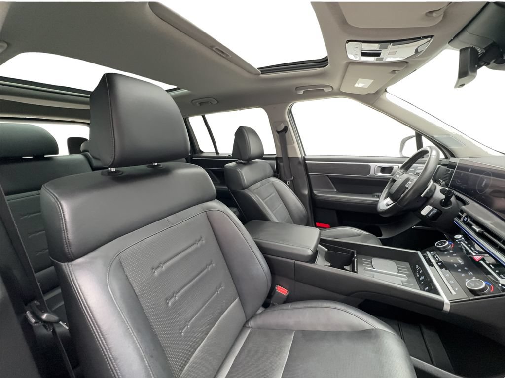 Used 2024 Hyundai Santa Fe Limited AWD/4WD image 34