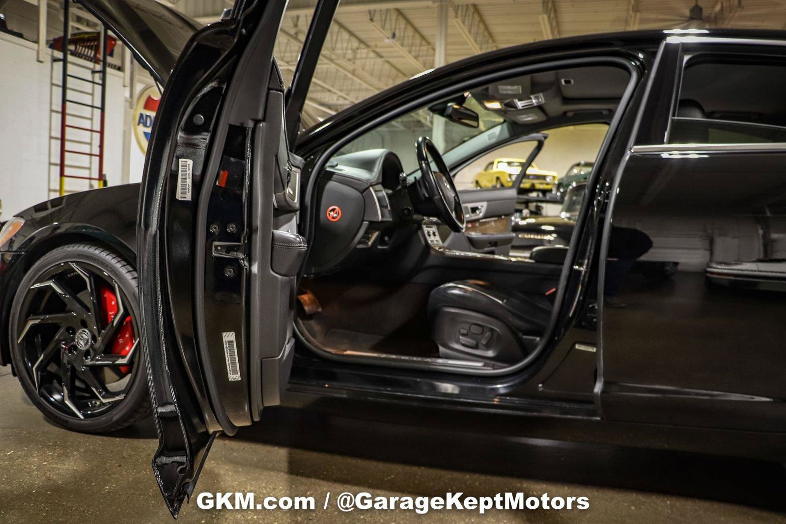 Used 2009 Jaguar XF Supercharged RWD image 92