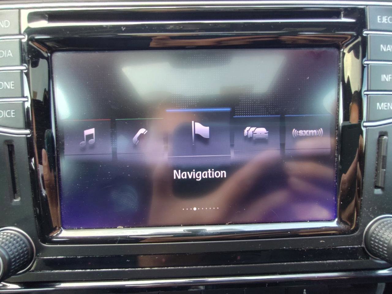 Used 2017 Volkswagen Jetta GLI FWD image 30