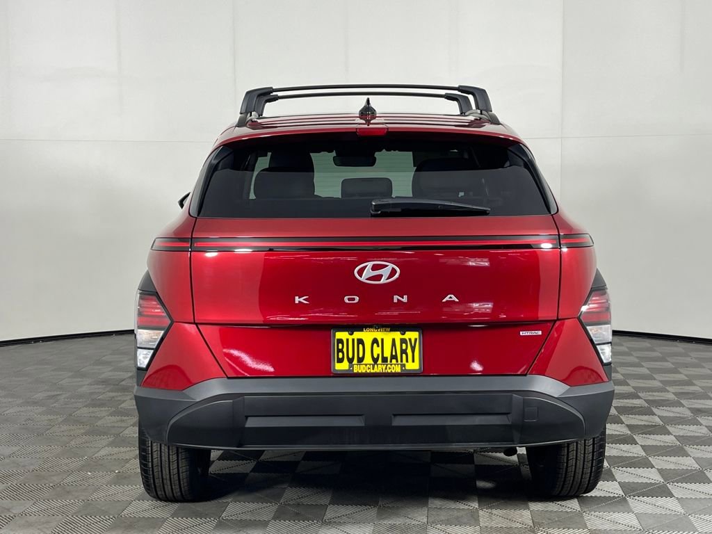 Used 2025 Hyundai Kona SEL image 7