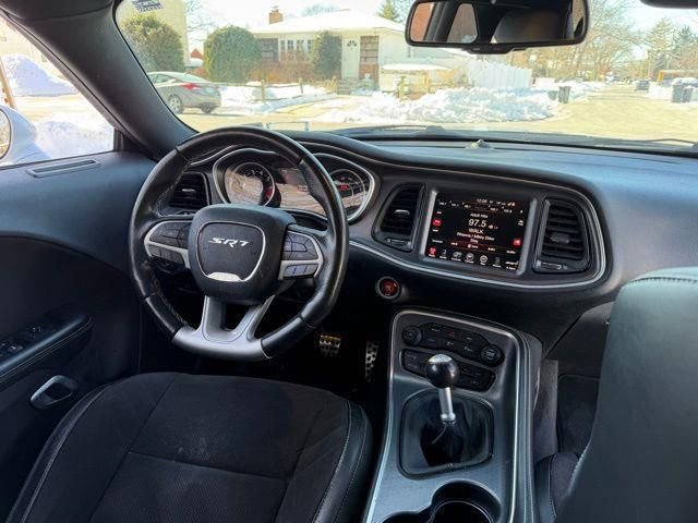 Used 2015 Dodge Challenger SRT w/ Technology Group image 16