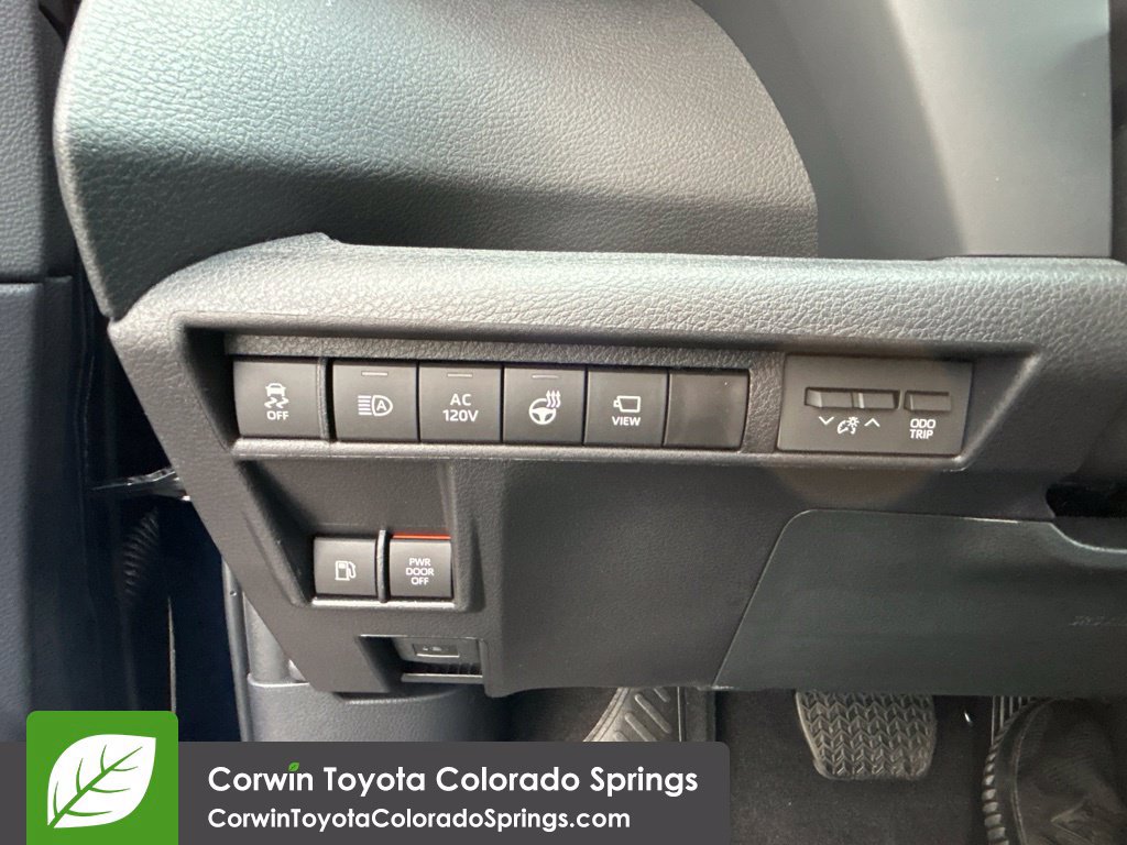 New 2026 Toyota Sienna Platinum AWD/4WD image 31