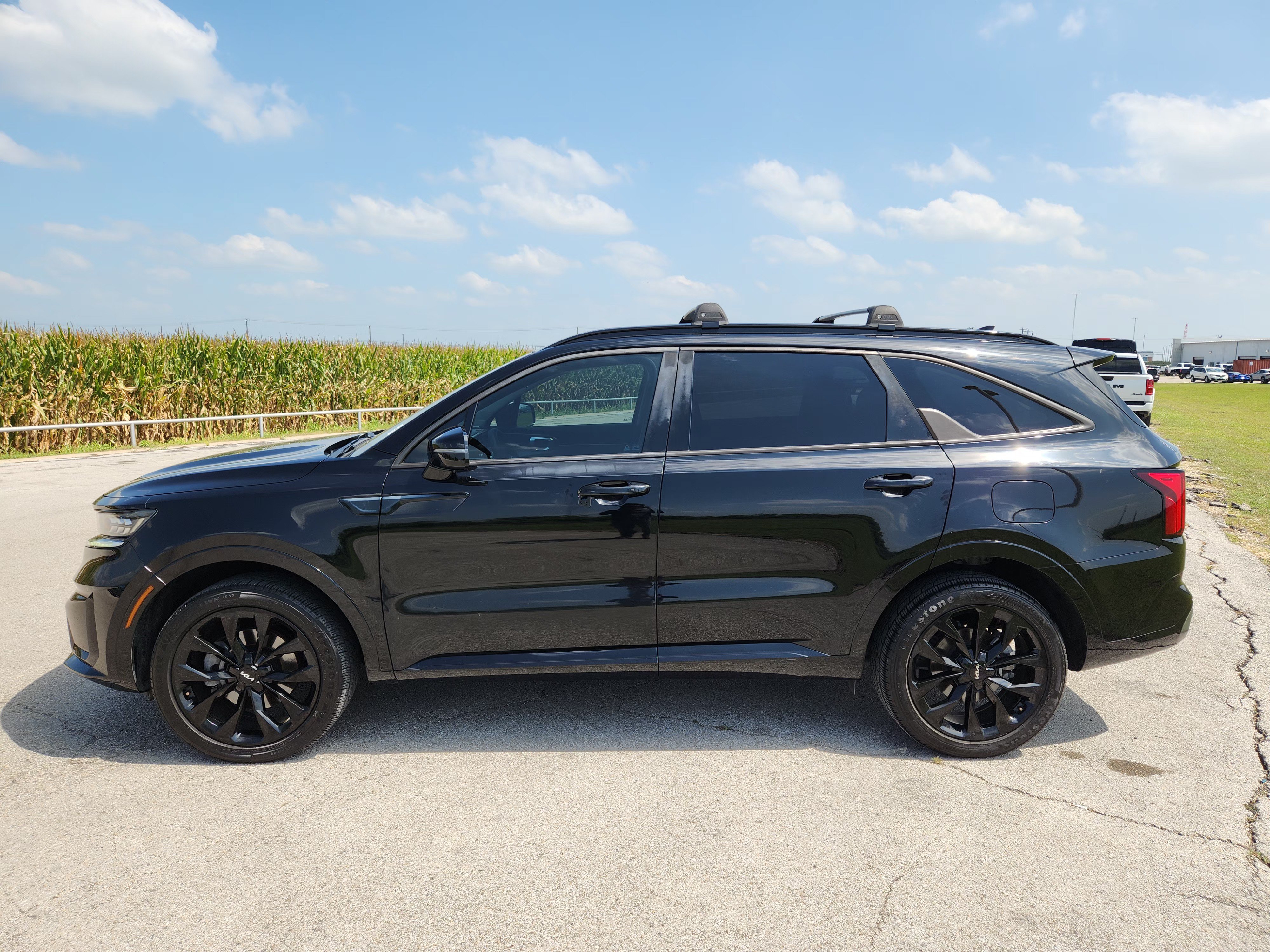 Used 2022 Kia Sorento SX AWD/4WD image 4