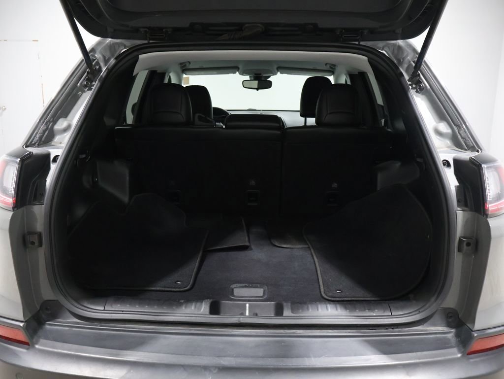 Used 2021 Jeep Cherokee Latitude Lux image 19